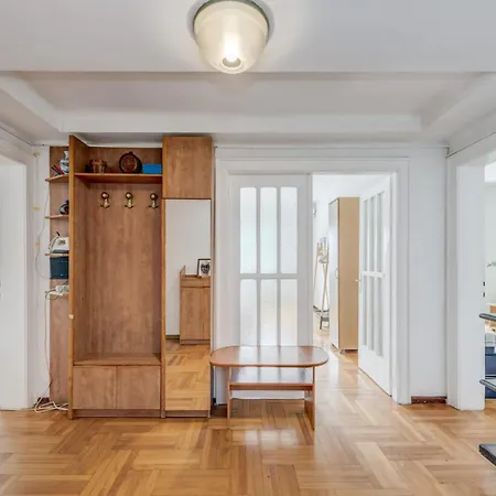 Oggy Balcony Lägenhet Split